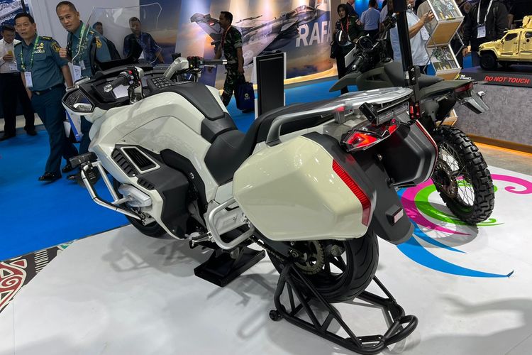 Indo Defence, Ralika Group, Tuza R-Jetz, motor listrik, motor patwal listrik, indo defence, Melihat Tuza R-Jetz, Motor Patwal Bertenaga Listrik dari Merek Lokal