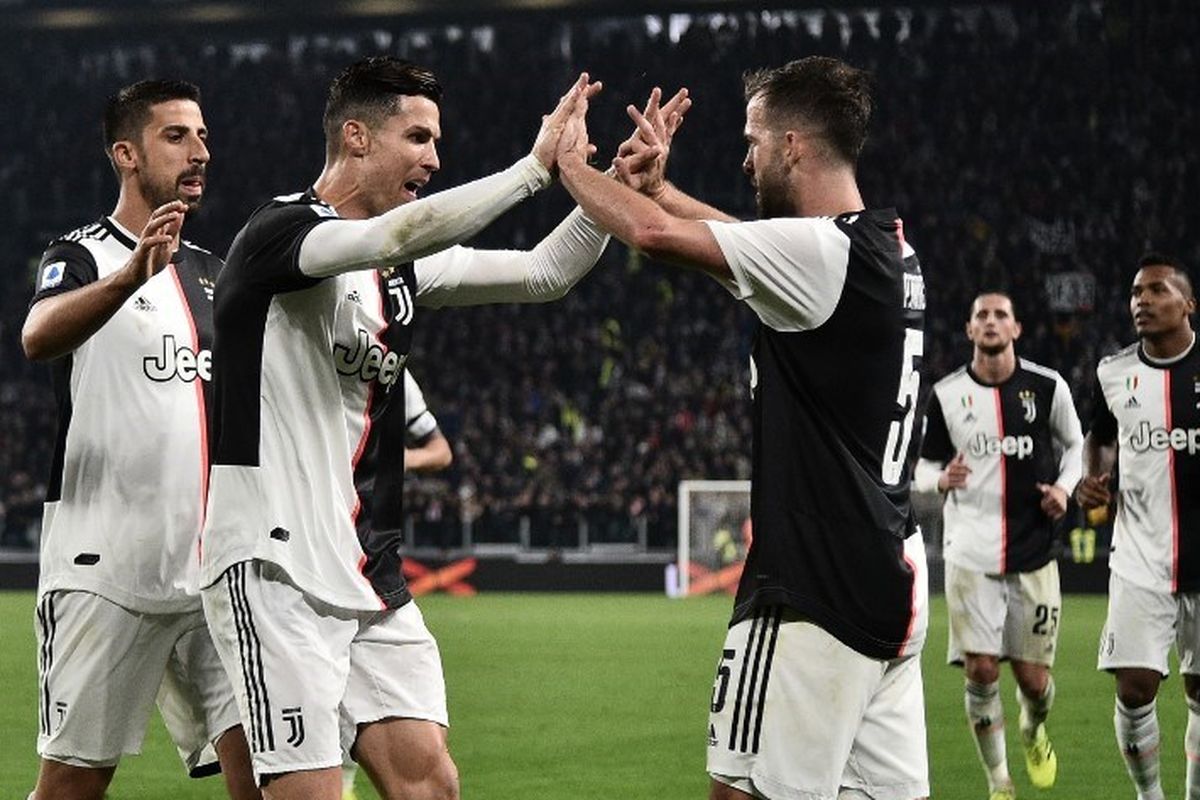 Miralem Pjanic, Dubai, Uni Emirat Arab, Iran, Liga Italia, Serie A, Juventus, CSKA Moscow, Cerita Mantan Pemain Barcelona Miralem Pjanic soal Suara Rudal Iran di Dubai