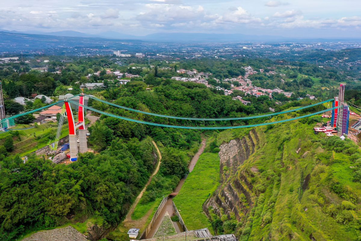 Bogor, jembatan kaca terpanjang di Indonesia, Bogor Bakal Punya Jembatan Kaca Terpanjang se-Indonesia, Ini Lokasinya