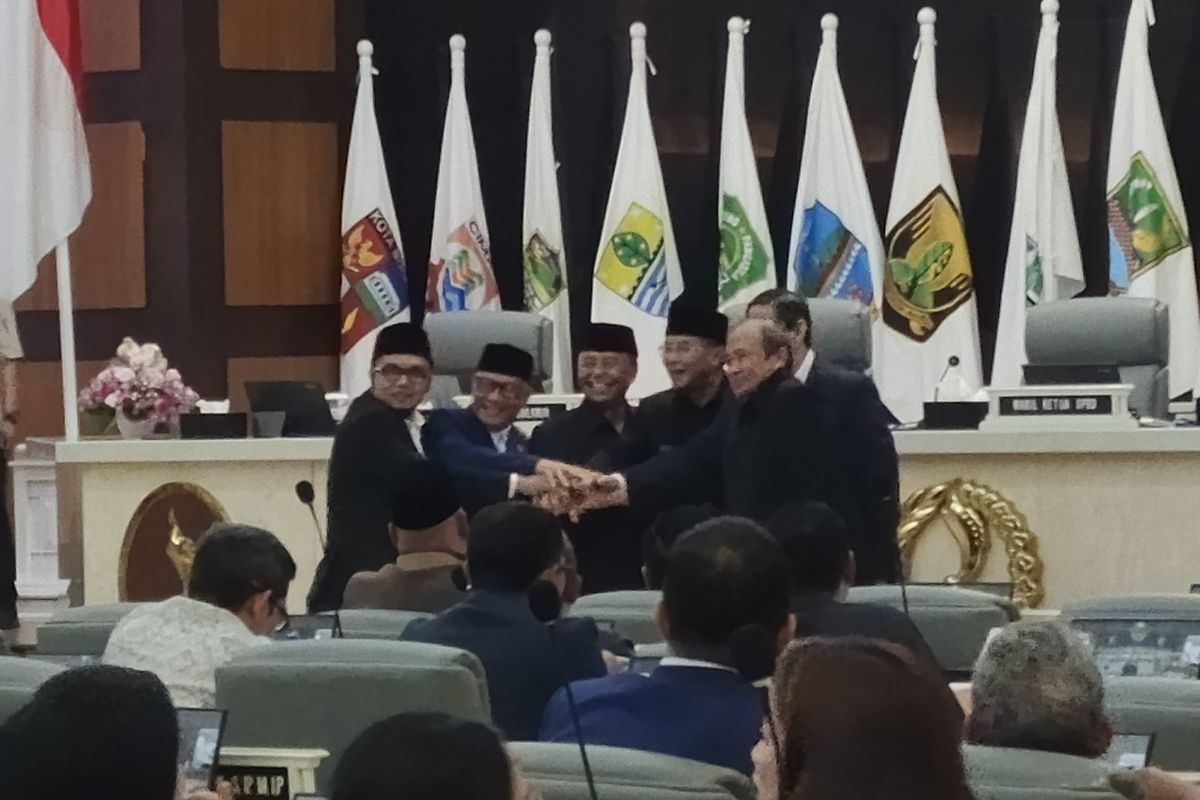 Wakil Gubernur Jawa Barat, Dedi Mulyadi, Wakil Gubernur Jawa Barat Erwan Setiawan, sekretaris daerah jawa barat, sekda jabar Herman Suryatman, Akhir Ketegangan Wagub dan Sekda Jabar: Sudah Aman Beres, 