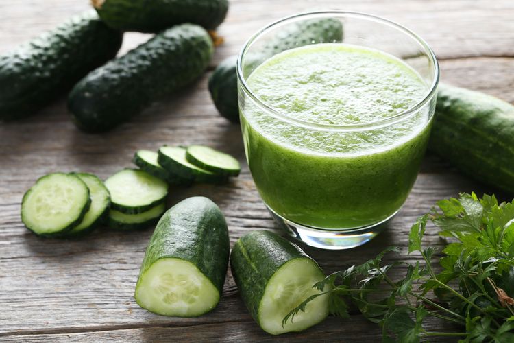 minuman yang baik untuk kulit, minuman yang baik untuk kesehatan kulit, minuman untuk kulit glowing, rektor korea selatan awet muda, minuman untuk kulit, minuman untuk kulit cantik, minuman buat kulit, minuman buat kulit sehat, minuman baik untuk kulit, Video Rektor Korea Selatan Awet Muda Jadi Viral, Ini 8 Minuman yang Baik untuk Kulit, 1. Jus jeruk, 2. Jus kiwi, 3. Jus tomat, 4. Air kelapa, 5. Teh hijau, 6. Jus mentimun, 7. Jus wortel, 8. Jus nanas