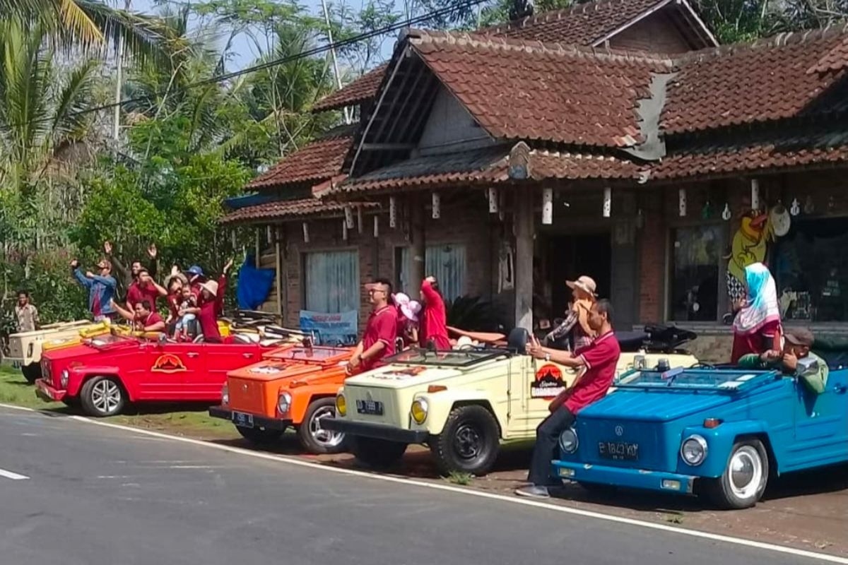 Borobudur, Rik Rok, Kriya Kayu Rik Rok, Mengintip Kriya Kayu Rik Rok di Borobudur, Surga Suvenir Unik Berlatar Perbukitan Menoreh