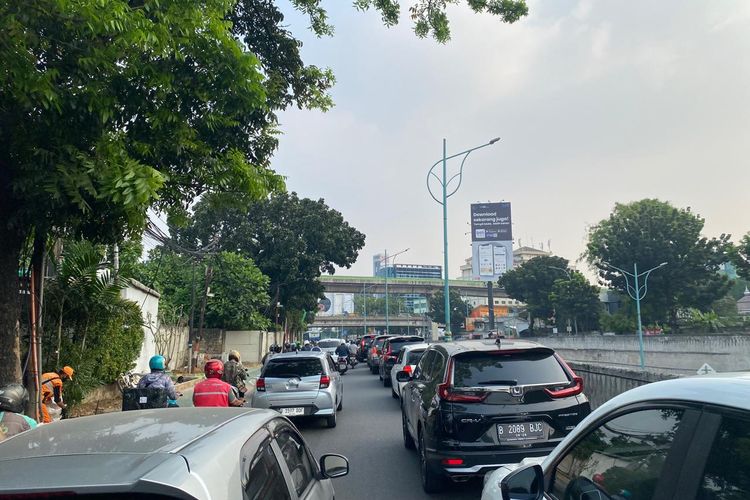 Rekayasa lalu lintas, Jalan Gatot Subroto, Dishub DKI Jakarta, Pekerjaan Telkom, Rekayasa Lalu Lintas di Gatot Subroto Jakarta