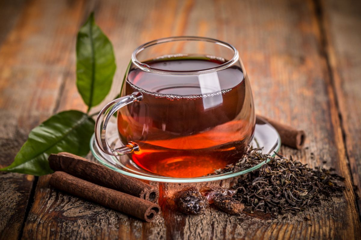 Teh hitam, kafein, L-theanine, antioksidan, matcha, teh putih, Tak Cuma Kopi, Teh Hitam Juga Bantu Tingkatkan Fokus Menurut Pakar