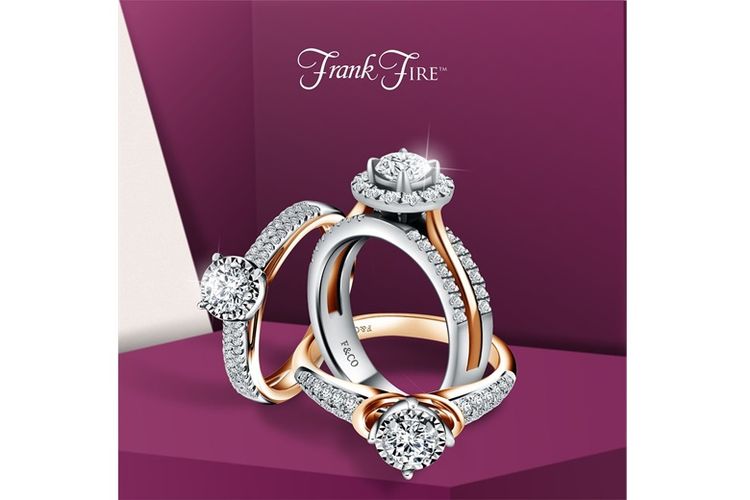 melamar, See The Light, natural diamond, Frank Fire, Mengawali Tahun dengan Komitmen, Ini Hal yang Perlu Dipikirkan Sebelum Melamar Pasangan, 1. Relevansi dengan perjalanan hubungan, 2. Kenyamanan dan kesiapan pasangan, 3. Makna simbol sebagai awal perjalanan baru, Terbentuk oleh waktu dan alam, Memantulkan kilau komitmen sejati