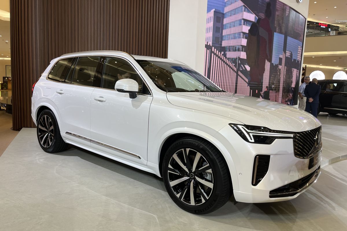 Volvo, Sport Utility Vehicle, Volvo XC90, volvo, sport utility vehicle, Volvo XC90 Facelift, Spesifikasi Volvo XC90 Facelift, Mesin PHEV Tenaga Tembus 455 Hp