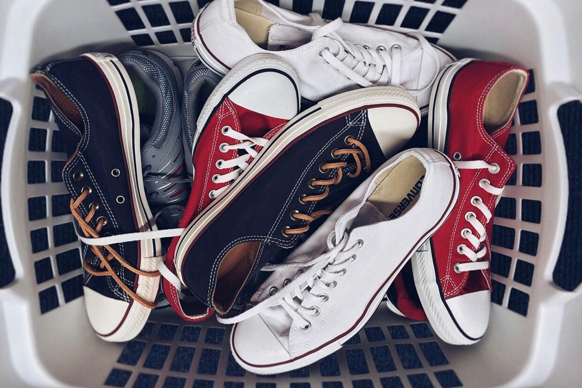 sepatu, cara merawat sepatu, Sepatu, Adityalogy, tips merawat sepatu, Tips merawat sepatu, adityalogy, Cara merawat sepatu, Sepatu New Balance, Tips Merawat Sepatu Menurut Adityalogy, adityalogy sneakers, cara merawat sepatu ala adityalogy, Cara Merawat Sepatu ala Adityalogy, Pastikan Ada Sirkulasi Udara