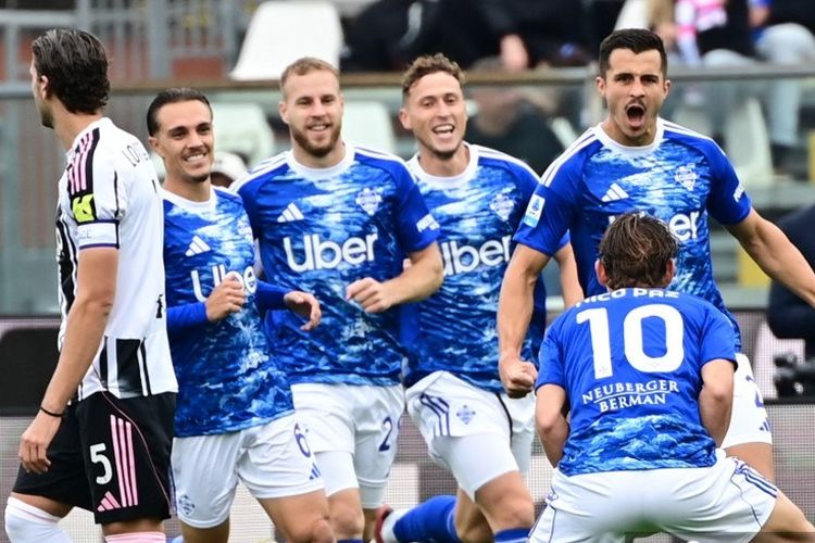 Juventus, Serie A, Liga Italia, Como 1907, nico paz, Como, Como vs Juventus, Hasil Como Vs Juventus 2-0: Aksi Magis Nico Paz Tumbangkan Si Nyonya