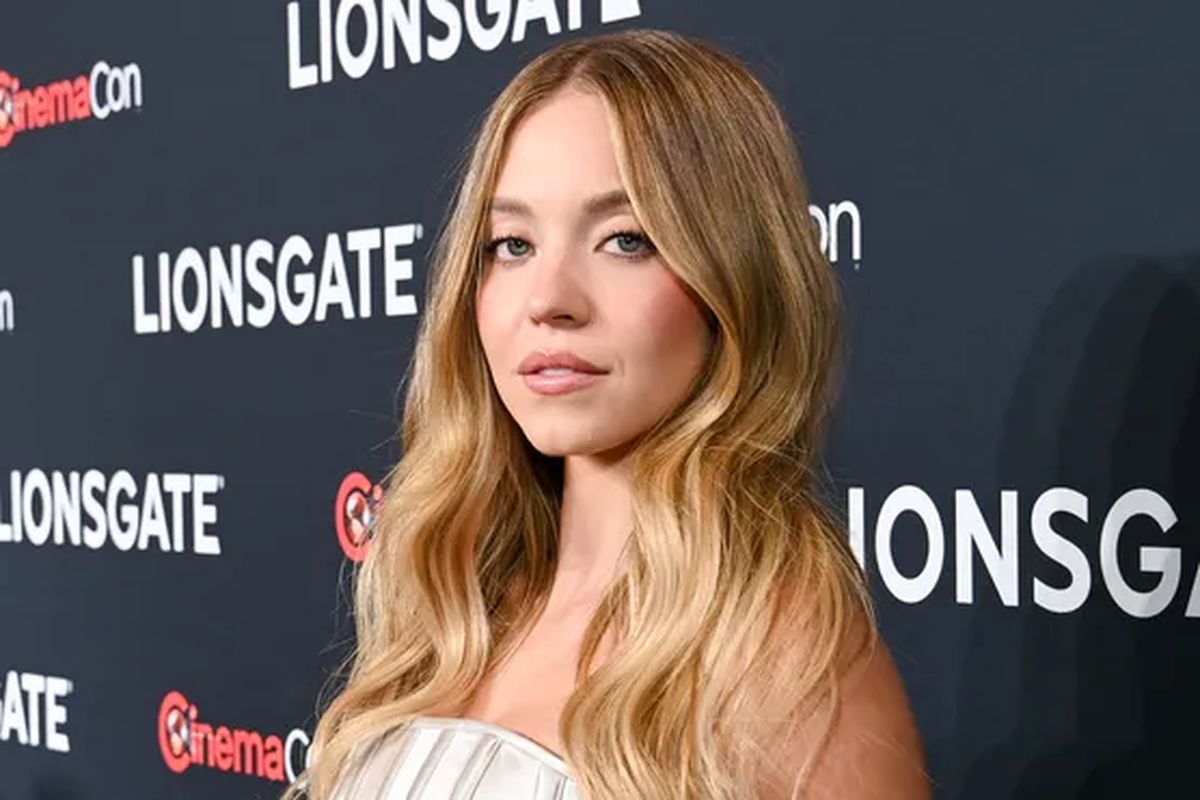 Sydney Sweeney, Sabrina Carpenter, Sabun dari Air Bekas Mandi Sydney Sweeney, Kreatif atau Cari Sensasi?