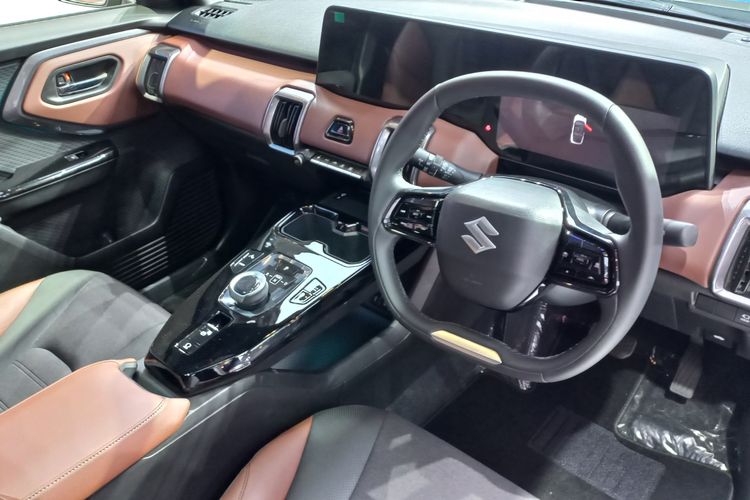 Toyota Urban Cruiser, Suzuki e-Vitara, mobil listrik Suzuki, GJAW, e vitara, Suzuki Pastikan e-Vitara Meluncur Tahun Depan