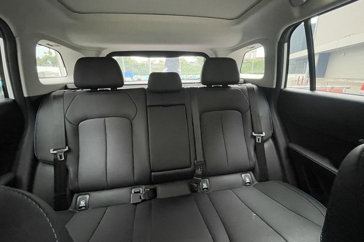 SUV listrik, mobil listrik, Jaecoo, interior, J5 EV, Kupas Interior Jaecoo J5 EV: SUV Listrik dengan Kabin Nyaman