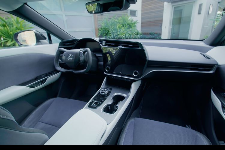Lexus, Steer by Wire, Lexus RZ 500e, listrik, Tenaga, GJAW, steer by wire, Lexus RZ 500e Resmi Meluncur, Bawa Teknologi SBW Pertama di Indonesia