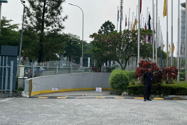 ICE BSD, area parkir, ICE BSD City, parkir mobil, ice bsd city, GIIAS 2025, Macet di ICE BSD Saat GIIAS 2025, Pengunjung Sulit Dapat Parkir