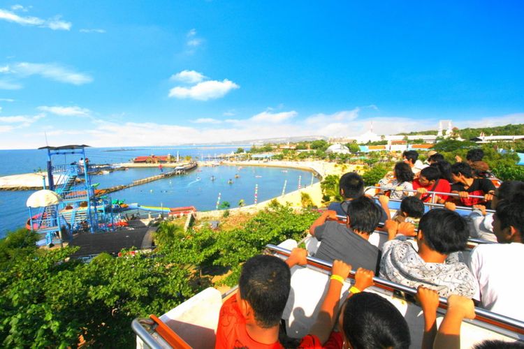 Wisata Bahari Lamongan, Wisata Bahari Lamongan 2025, wisata lamongan, wisata bahari lamongan, wisata bahari lamongan tiket, wisata bahari lamongan 2025, Harga Tiket Wisata Bahari Lamongan 2025, Harga Tiket Masuk Wisata Bahari Lamongan 2025, Harga Tiket Masuk Maharani Zoo &amp; Goa (MZG) 2025, Harga Tiket Terusan WBL + MZG 2025, Jam Operasional dan Ketentuan Tiket, Fasilitas Tambahan dan Catatan Penting