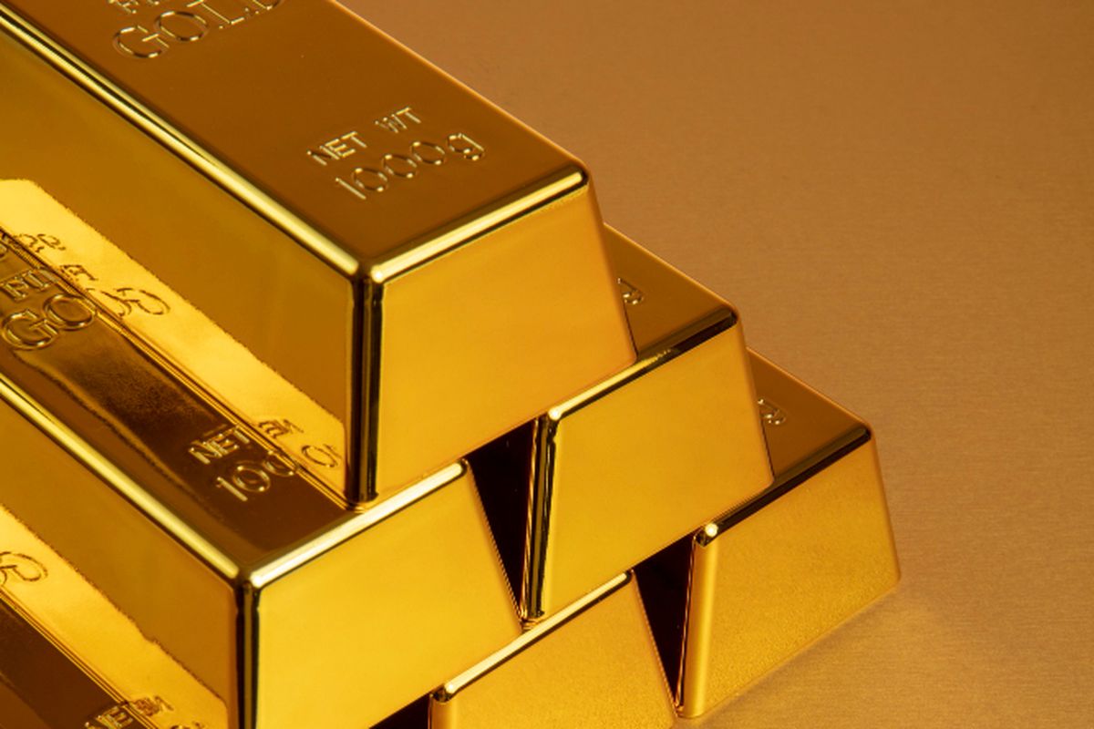 harga emas, Harga Emas Diprediksi Tembus Ratusan Juta pada 2030, Apa Penyebabnya?