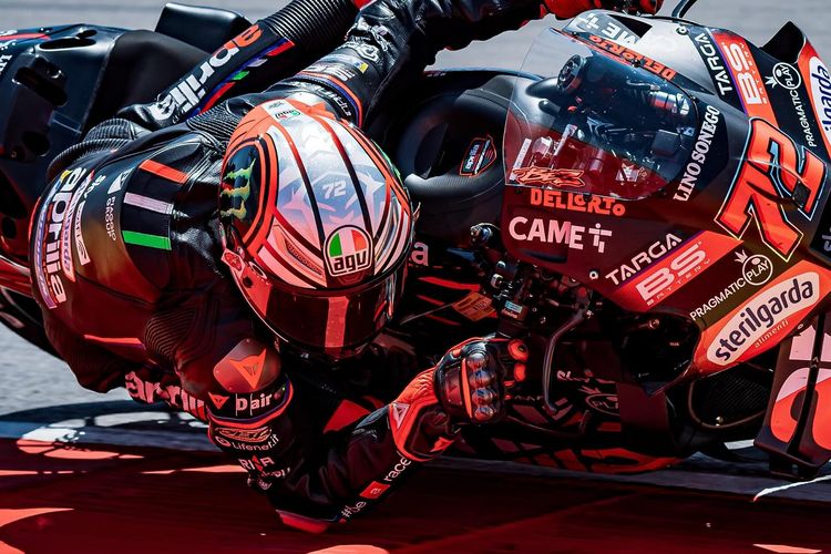 Aprilia, Jorge Martin, RS-GP, Marco Bezzecchi, sesi tes, MotoGP, Sesi tes, motogp 2025, Tanpa Martin, Aprilia Fokus Kembangkan RS-GP Bersama Bezzecchi