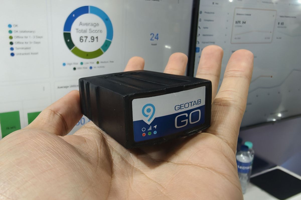 Geotab, telematika, Bukan GPS Biasa, Mengenal Keunggulan Telematika Pintar dari Geotab, 1. Peningkatan Keselamatan Berkendara secara Real-Time, 2. Optimalisasi Konsumsi Bahan Bakar dan Energi, 3. Integrasi AI Generatif Melalui "Geotab Ace", 4. Manajemen Perawatan Kendaraan , 5. Ekosistem Terbuka dan Keamanan Data Tingkat Tinggi