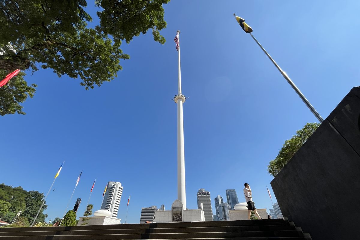 wisata malaysia kuala lumpur, upacara bendera malaysia, upacara bendera di malaysia, dataran merdeka, Di Indonesia Hari Senin, Kapan Waktu Upacara Bendera di Malaysia?