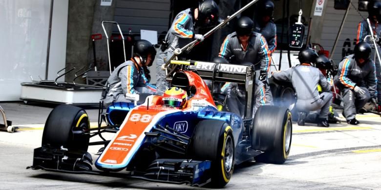 Wardah, Saat Dunia Terasa Cepat, Penting untuk Memiliki “Pit Stop” bagi Jiwa, Tekanan akibat target pribadi, Belajar dari sistem "Pit Stop" Formula 1, Ramadhan sebagai waktu menurunkan tensi hidup, Pentingnya memanfaatkan waktu suci