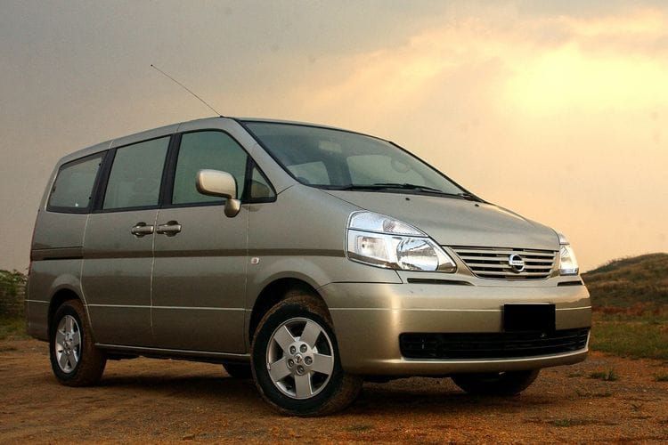 Mobil, mobil, MPV bekas, mobil bekas, Innova Reborn, Daftar Harga MPV Bekas Juli 2025, Innova Reborn Masih Mahal