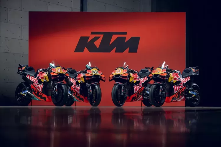 Pedro Acosta, Brad Binder, Enea Bastianini, Maverick Vinales, RC16, MotoGP, KTM dan Tech3 Resmikan Tim MotoGP 2026: Pakai Livery Kembar