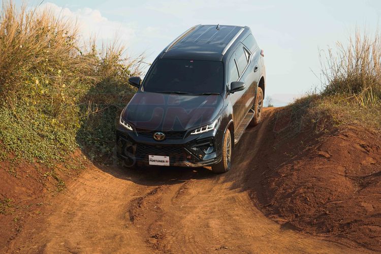 diesel, diesel bekas, mobil, Fortuner, Pajero Sport, Harga Solar Melambung, Fortuner dan Pajero Sport Bekas Bakal Anjlok?