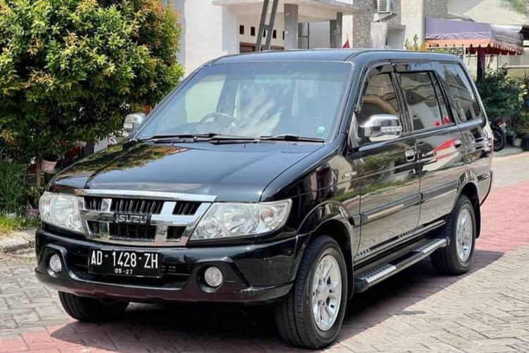 mobil bekas, Panther, Mobil, Isuzu, Sudah Disuntik Mati, Harga Isuzu Panther Bekas Tetap Stabil