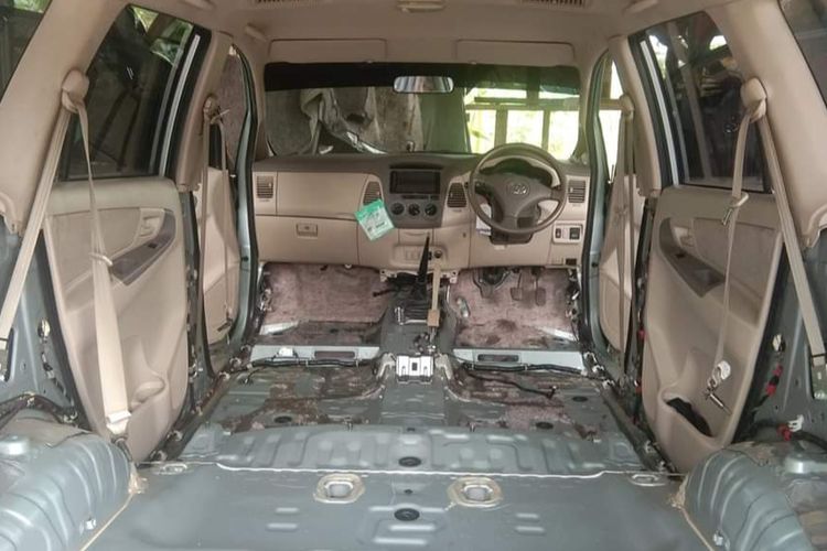 Masterpiece Auto Interior, Estimasi Biaya Perbaikan Interior Mobil Terendam Banjir di Jakarta