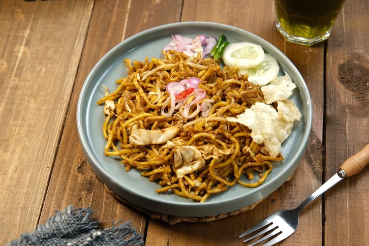 Piala Presiden 2025, nasi kotak, Kentang Mustofa, Kentang mustofa, Nasi kotak, mie goreng, kentang mustofa, Nasi Kotak Piala Presiden 2025 Dipuji Jurnalis Inggris, Ini 5 Resep Menunya, Cara Masak Nasi Putih, Tidak Mudah Basi, Resep Mi Goreng Kampung, Cara Membuat Mi Goreng Kampung, Resep Kentang Mustofa, Cara Membuat Kentang Mustofa, Resep Ayam Goreng Tepung Krispi, Cara Membuat Ayam Goreng Tepung, Resep Tamagoyaki, Telur Dadar Gulung , Cara Membuat Tamagoyaki