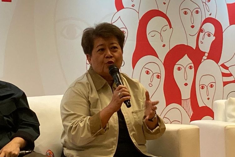 Banyak Perempuan Menolak Naik Jabatan, Dilema Beban Ganda di Rumah, Pentingnya ekosistem kerja yang ramah gender, Mendobrak stigma bapak rumah tangga, Sepinya puncak karier bagi direktur perempuan, Hambatan struktural dan fenomena glass ceiling