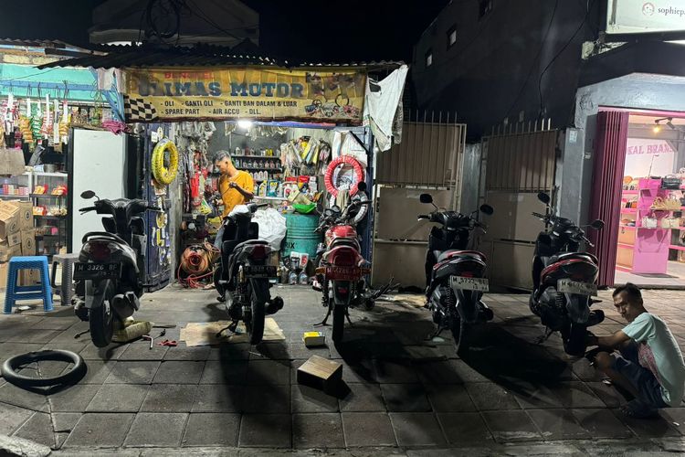 musim hujan, Tangki BBM, Performa mesin, motor, brebet, Waspadai Motor Brebet di Musim Hujan: Bisa Jadi Tanda Ada Air di Tangki BBM