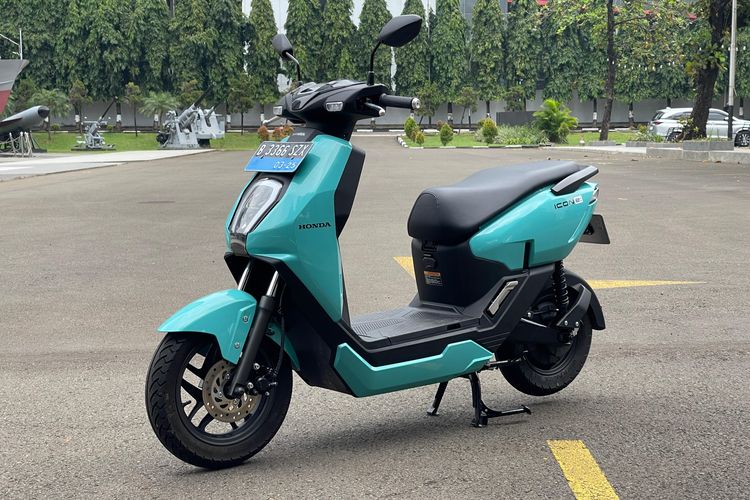 motor listrik, motor, tips menyimpan motor, Tips menyimpan motor listrik, menyimpan motor listrik, Tips Menyimpan Motor Listrik Honda Saat Ditinggal Mudik