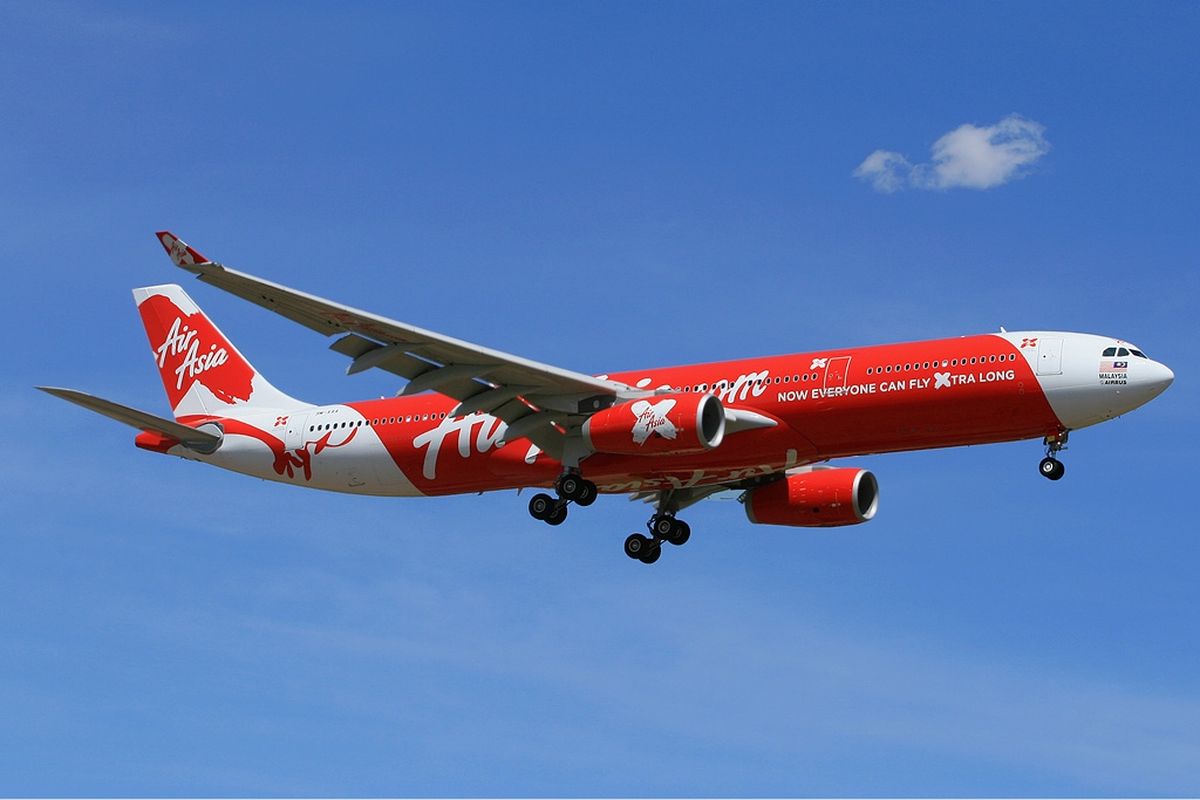 tiket pesawat, airasia, Ada Diskon Tiket Pesawat Rp 300.000 di AirAsia Online Travel Fair, Ini Syaratnya