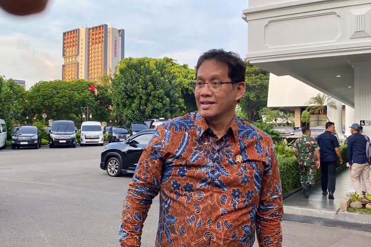 reshuffle kabinet prabowo 2025, anak Purbaya Yudhi sebut Sri Mulyani agen CIA, Yudo Sadewa Instagram viral, Purbaya Yudhi larang anak main IG, status kontroversial anak Menkeu baru, Sri Mulyani agen CIA hoaks, drama pergantian Menkeu 2025, Yudo Sadewa minta maaf, Anak Sebut Sri Mulyani Agen CIA, Menkeu Purbaya Yudhi Larang Main Instagram