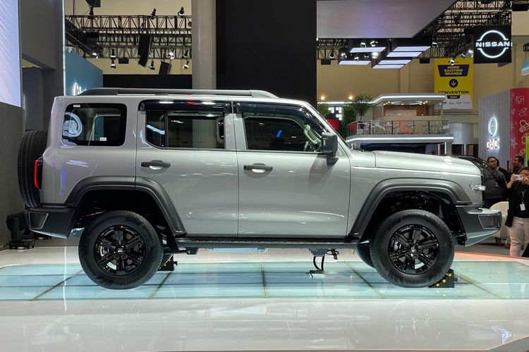 Tank 300 Diesel Turbo, GIIAS 2025, SUV tangguh, GWM Indonesia, Peluncuran Tank 300 Diesel Turbo GWM di GIIAS 2025