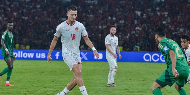 Indonesia, Arab Saudi, Timnas Indonesia, Timnas, Indonesia vs Arab Saudi, Kualifikasi Piala Dunia 2026 Zona Asia, Kualifikasi Piala Dunia 2026, timnas indonesia vs arab saudi, Suporter, Koreografi Kejutan Suporter Arab Saudi untuk Timnas Indonesia