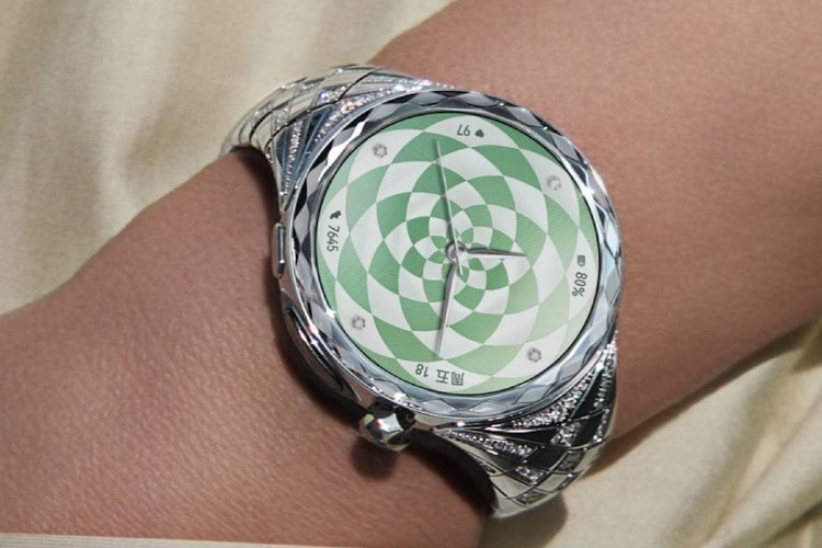 Huawei, smartwatch, Huawei Watch Buds 2, Huawei Rilis Watch Buds 2 dan Watch Ultimate Star Diamond Edition, Ini Harganya