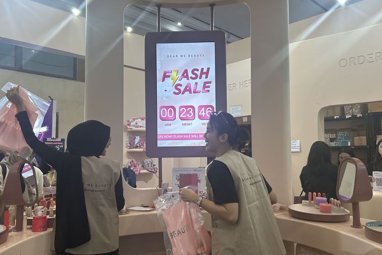Jakarta X Beauty, Jakarta X Beauty 2025, jakarta x beauty 2025, jakarta x beauty dimana, jakarta x beauty 2025 kapan dibuka, jakarta x beauty 2025 kapan, jxb 2025 kapan, tiket jakarta x beauty 2025, Daftar Brand di Jakarta X Beauty 2025, Skincare hingga Parfum, Skincare , Body care, Haircare &amp; Tools, Fragrances, Dermatologist Clinic, Contact Lenses/Eye Care, Automotive, Feminine Hygiene, Beauty Tools, Health &amp; Wellness, Multibrands, Food &amp; Beverage, Official bank partner, Official Logistic Partner, Recycle Partner, Supporting Partner, Photobooth Partner, Medic Partner