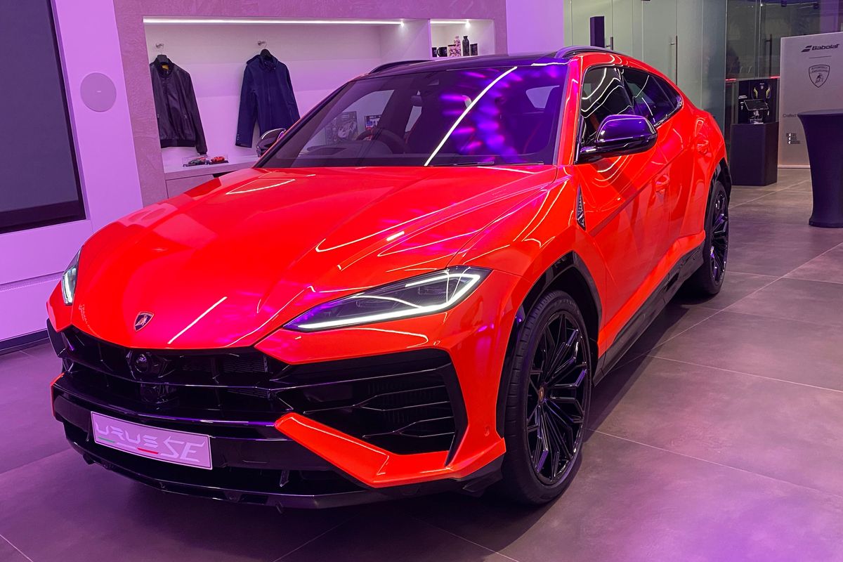 Lamborghini, Urus SE, lamborghini, Lamborghini Urus, super car, Mobil Super, Lamborghini Urus SE Meluncur di Indonesia