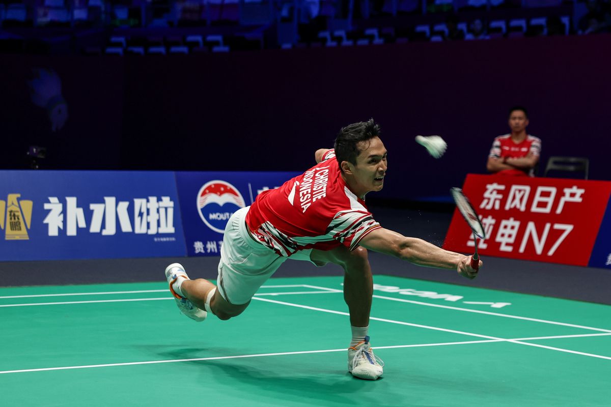 Jonatan Christie, Indonesia Open, Indonesia Open 2025, Hasil Indonesia Open, hasil Indonesia Open 2025, jadwal Indonesia Open 2025, Hasil Indonesia Open 2025: Jonatan Christie Bangkit, Singkirkan Wakil Singapura dalam 3 Set