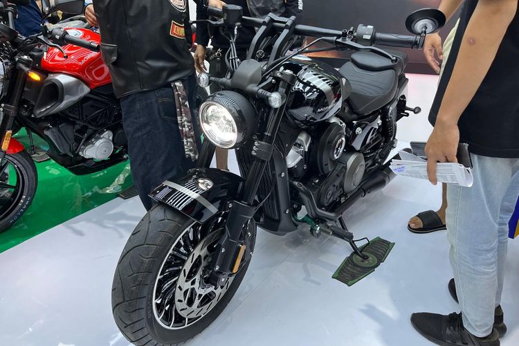 Morbidelli, Cruiser, Morbidelli C252V, cruiser, spesifikasi, motor baru, Harga Rp 60 Jutaan, Spesifikasi Morbidelli C252V Pakai Mesin V-Twin