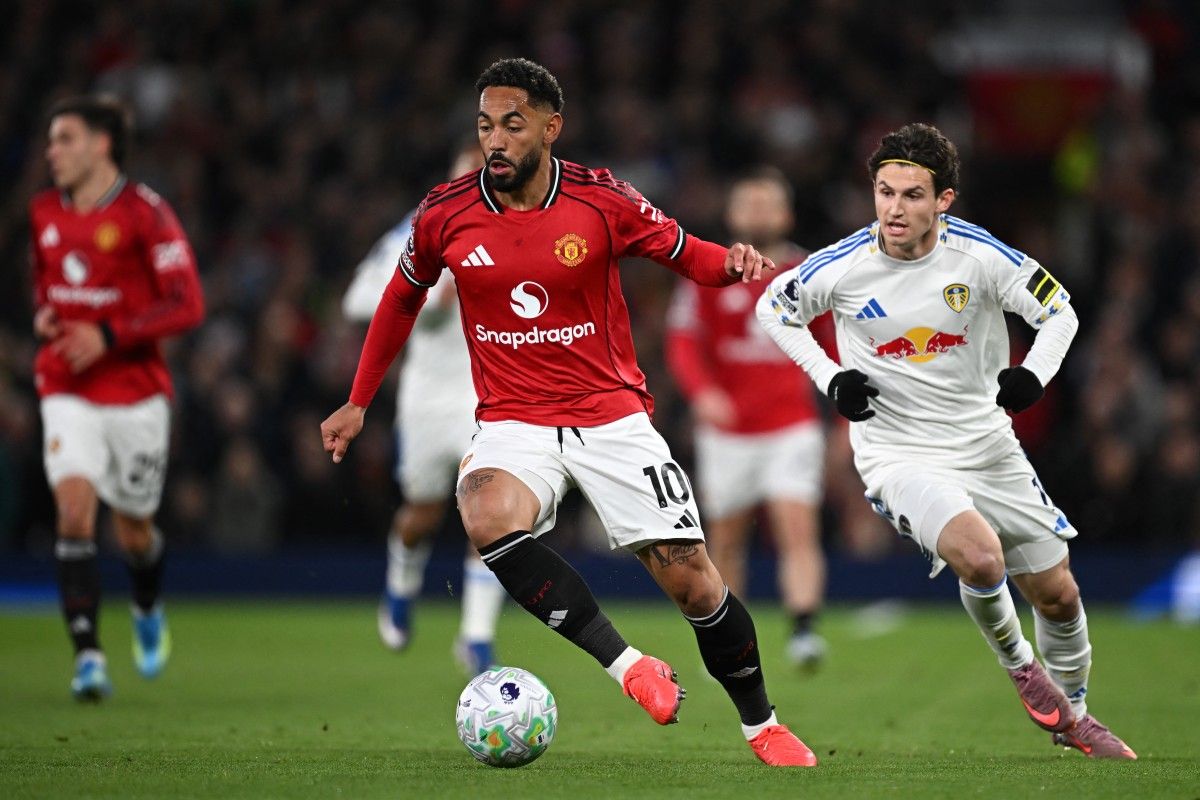 Manchester United, Michael Carrick, MU Disebut Harus 
