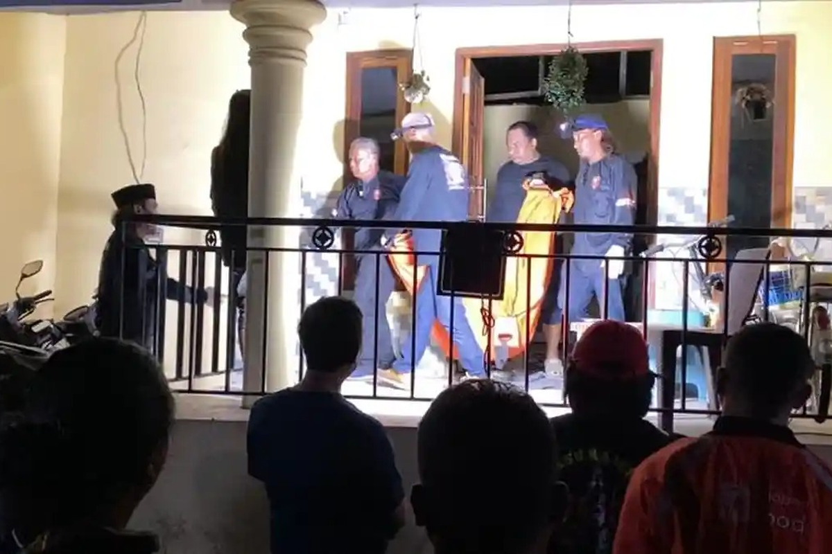 Ledakan, Semarang, Siswa SD Tewas dalam Ledakan Rumah di Semarang, Diduga dari Bahan Petasan