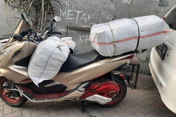 keselamatan berkendara, perawatan rem cakram, keausan cakram, kampas rem berkualitas, Kesalahan Umum Yang Membuat Rem Cakram Cepat Aus, Pentingnya Merawat Rem Cakram Agar Tidak Cepat Tipis, Penyebab Cakram Cepat Aus, Cara Menghindari Cakram Cepat Tipis, Rutin Memeriksa Cakram Kendaraan