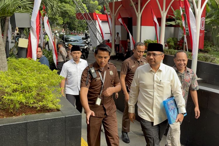 kasus korupsi kuota haji, Yaqut Cholil Qoumas, KPK Ungkit Pertemuan Jokowi dan MBS soal Kasus Korupsi Haji Eks Menag Yaqut