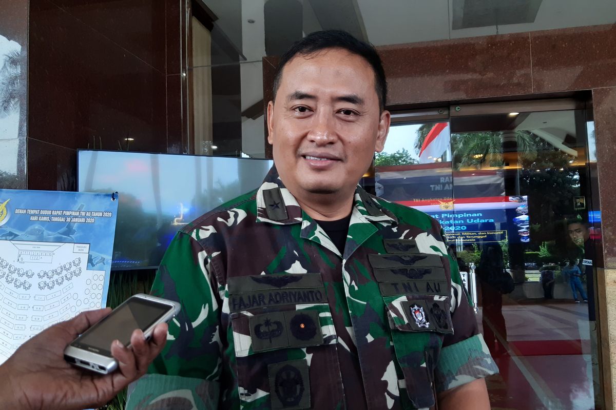 TNI AU, Pesawat F-16, Kadispenau, pesawat latih jatuh di bogor, pesawat latih jatuh ciampea, marsma tni fajar adriyanto, Sosok Marsma TNI Fajar Adriyanto: Penerbang Jet F-16 Insiden Bawean 2003, 