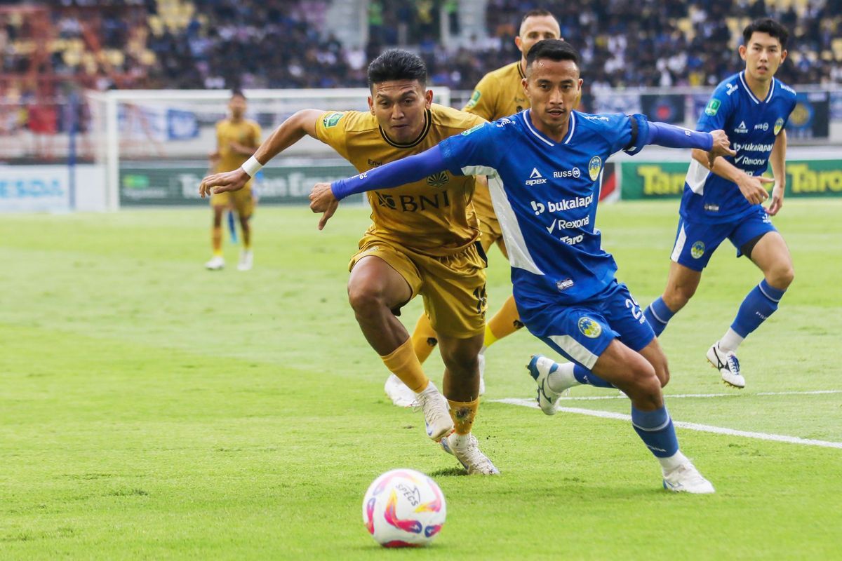 Arema FC, PSIM Yogyakarta, super league 2025, Dalberto, PSIM vs Arema, skor psim vs arema, skor psim, hasil pertandingan babak pertama psim, Hasil HT Skor PSIM vs Arema FC 0-1, Delbarto Bawa Tim Tamu Unggul