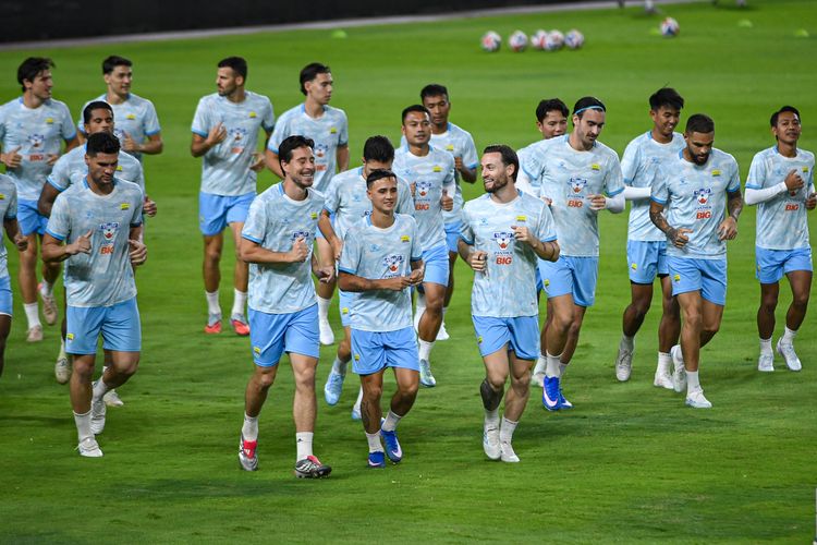 Persib, Bojan Hodak, Borneo FC, Borneo FC Vs Persib, Hodak Hadapi Masalah di Laga Krusial