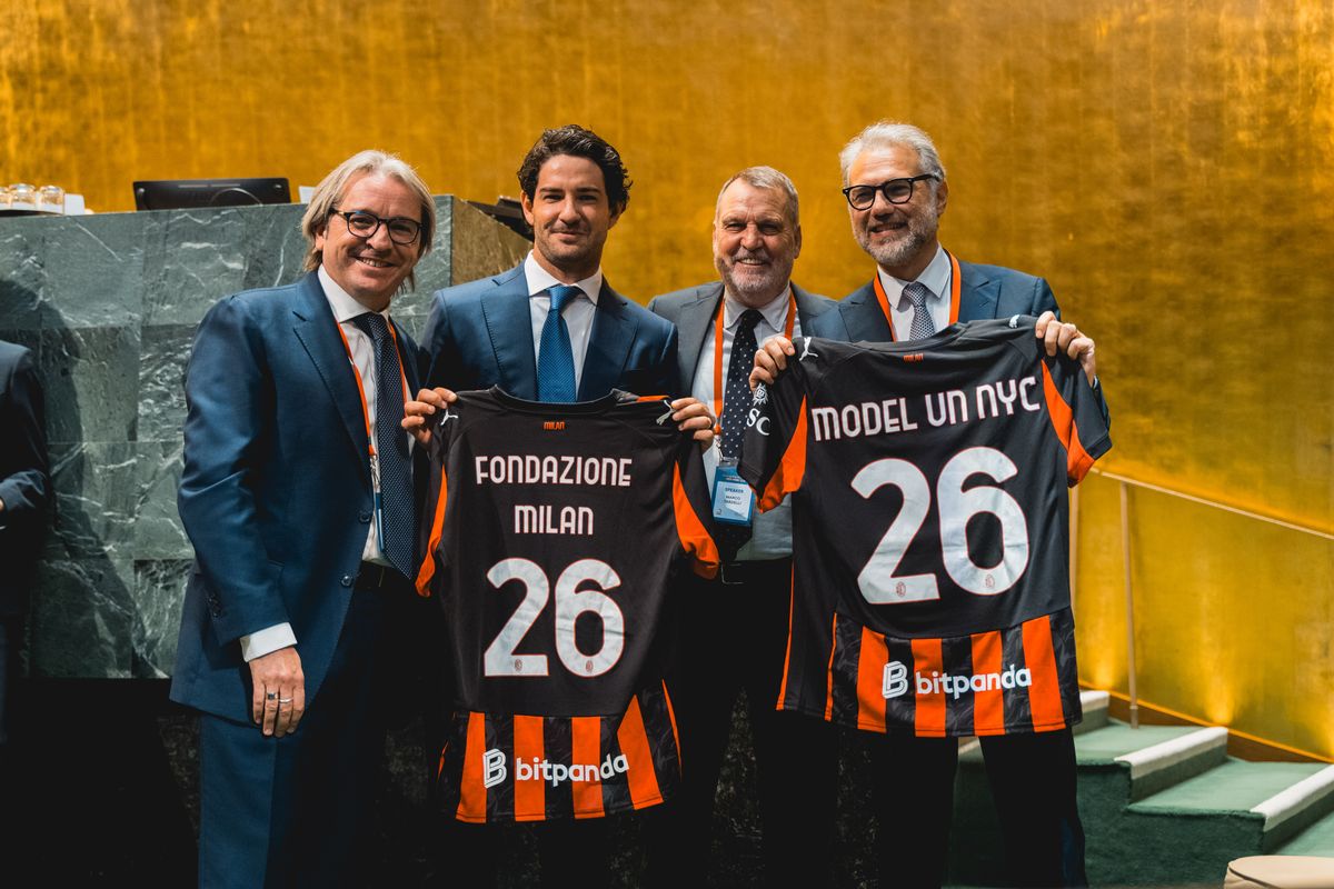 Milan, Alexandre Pato, AC Milan, AC Milan Kunjungi Markas PBB, Pato Inspirasi Diplomat Muda