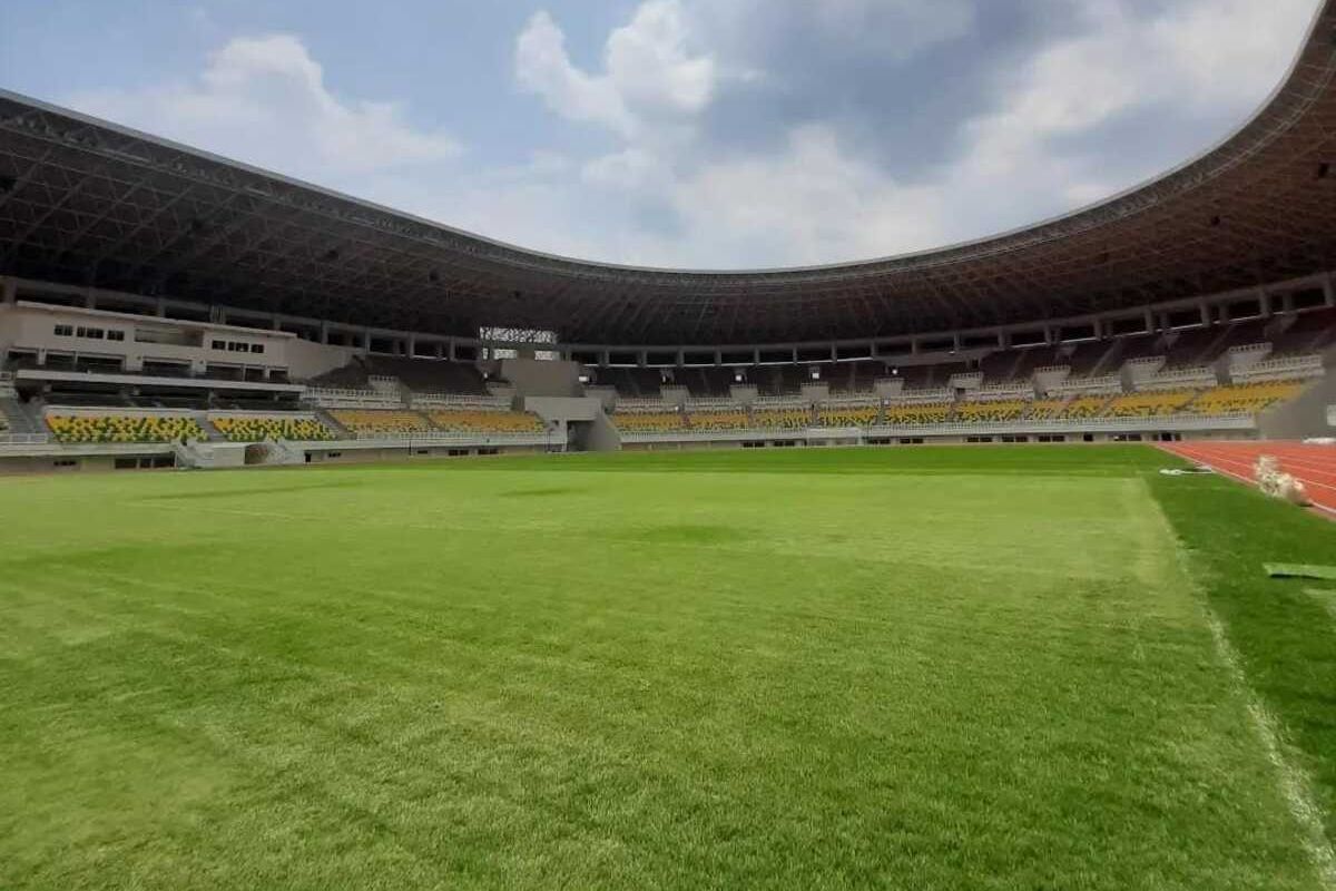 Ketum PSSI, Banten International Stadium, gubernur banten, Ketua Umum PSSI Erick Thohir, erick thohir, Liga 4, Timnas Indonesia, Erick Thohir Nilai Banten International Stadium Siap Gelar Laga Timnas Indonesia